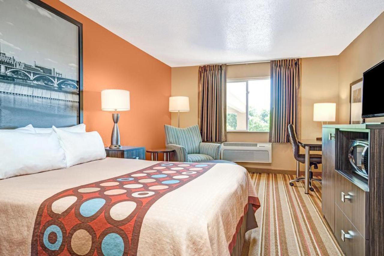 Blaine Town Inn & Suites Экстерьер фото