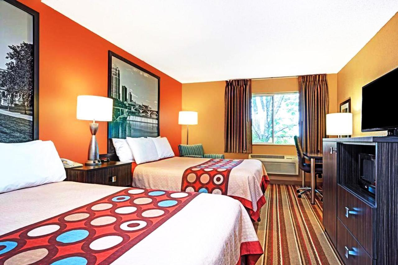 Blaine Town Inn & Suites Экстерьер фото