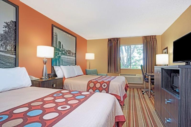 Blaine Town Inn & Suites Экстерьер фото