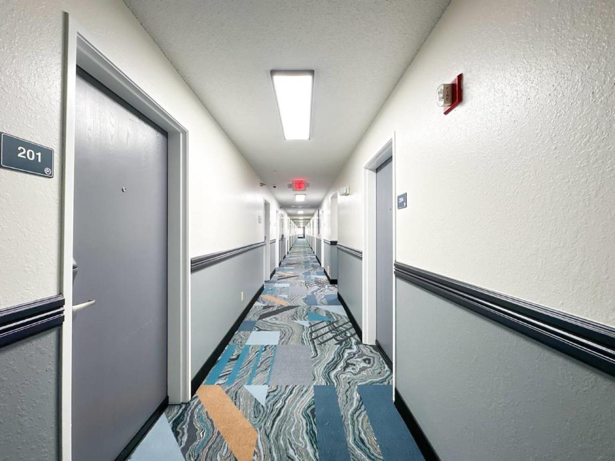 Blaine Town Inn & Suites Экстерьер фото