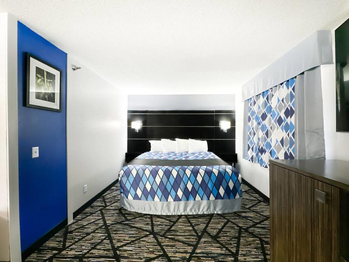 Blaine Town Inn & Suites Экстерьер фото