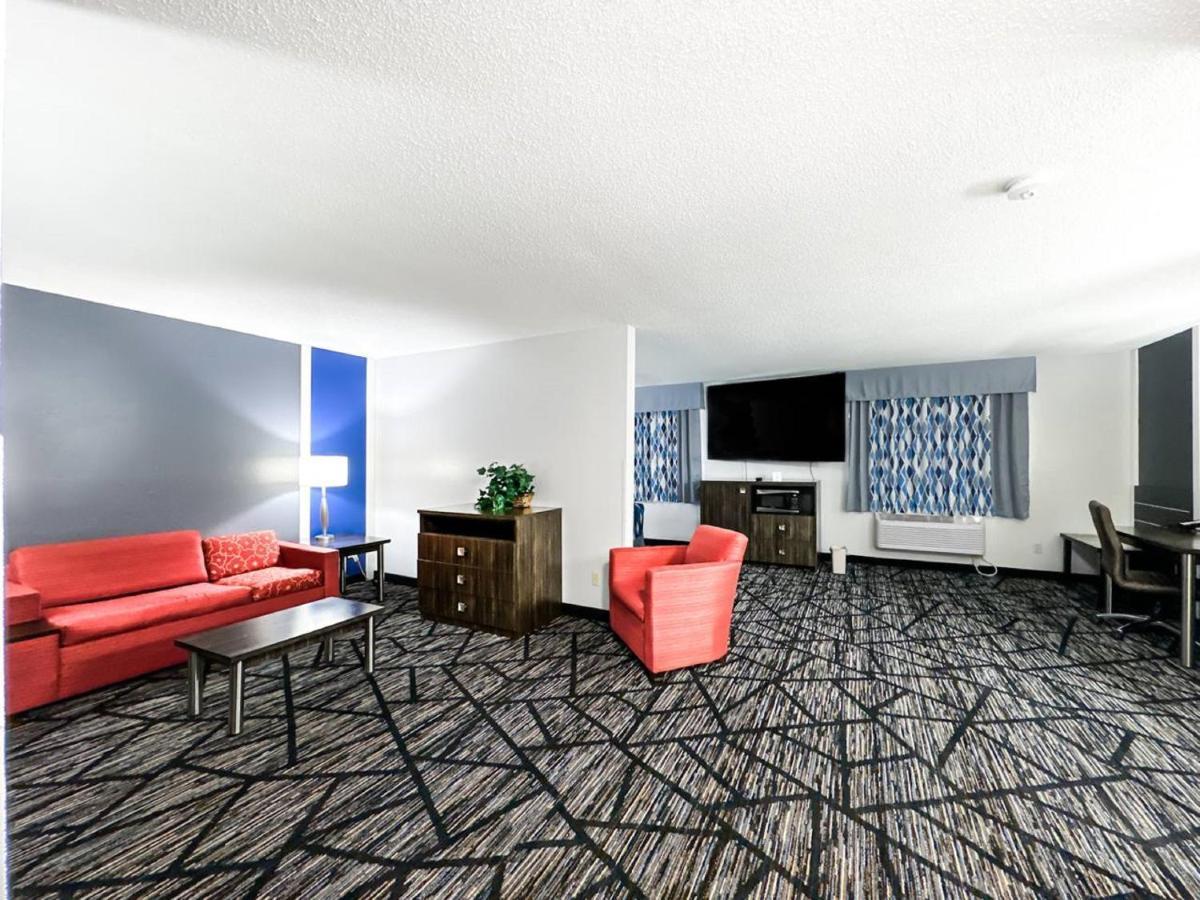 Blaine Town Inn & Suites Экстерьер фото